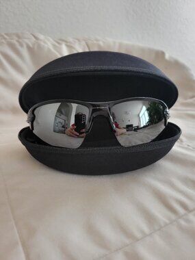 OAKLEY Sunglasses FLAK 2.0 XL. Size: S (59-12). Preowned